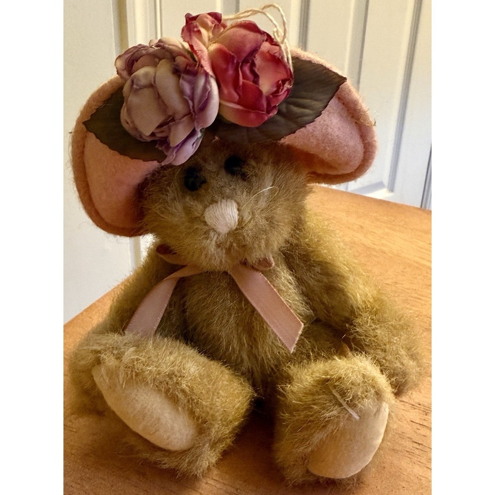 Vintage Boyds Bear Plush - Lucy P Blumeshine 8" 91702